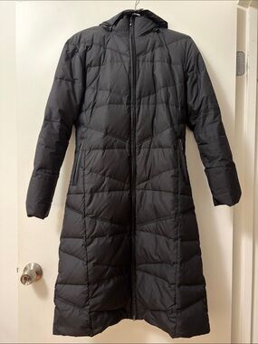Searle long quilted black hooded winter puffer coat size S